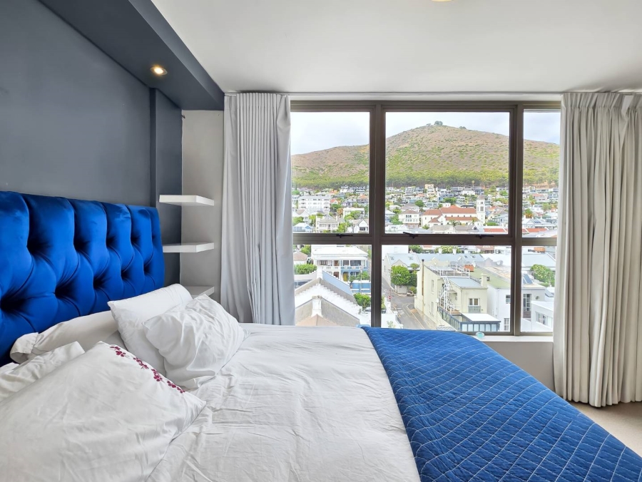 2 Bedroom Property for Sale in Green Point Western Cape